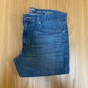 Levi’s Denizen 216 Skinny Fit